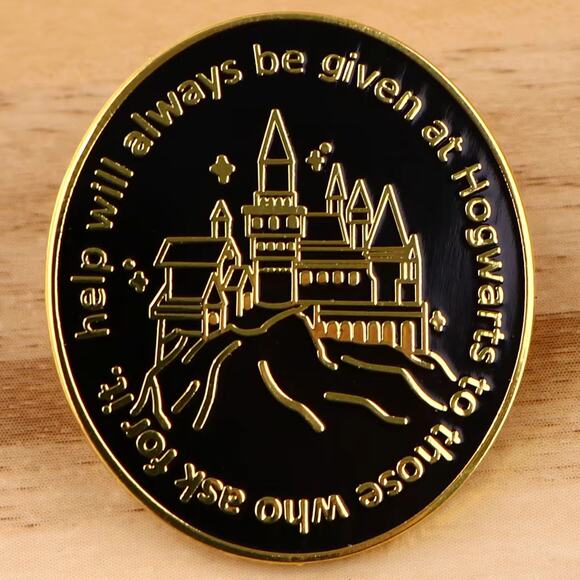 Harry Potter Hogwarts Dumbledore Help Quote Enamel Pin 389-2 - Picture 6 of 6